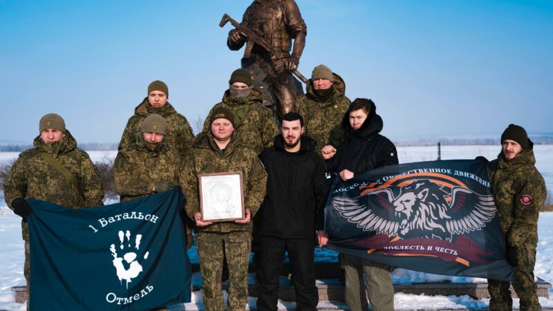 Память, отлитая в бронзе.
